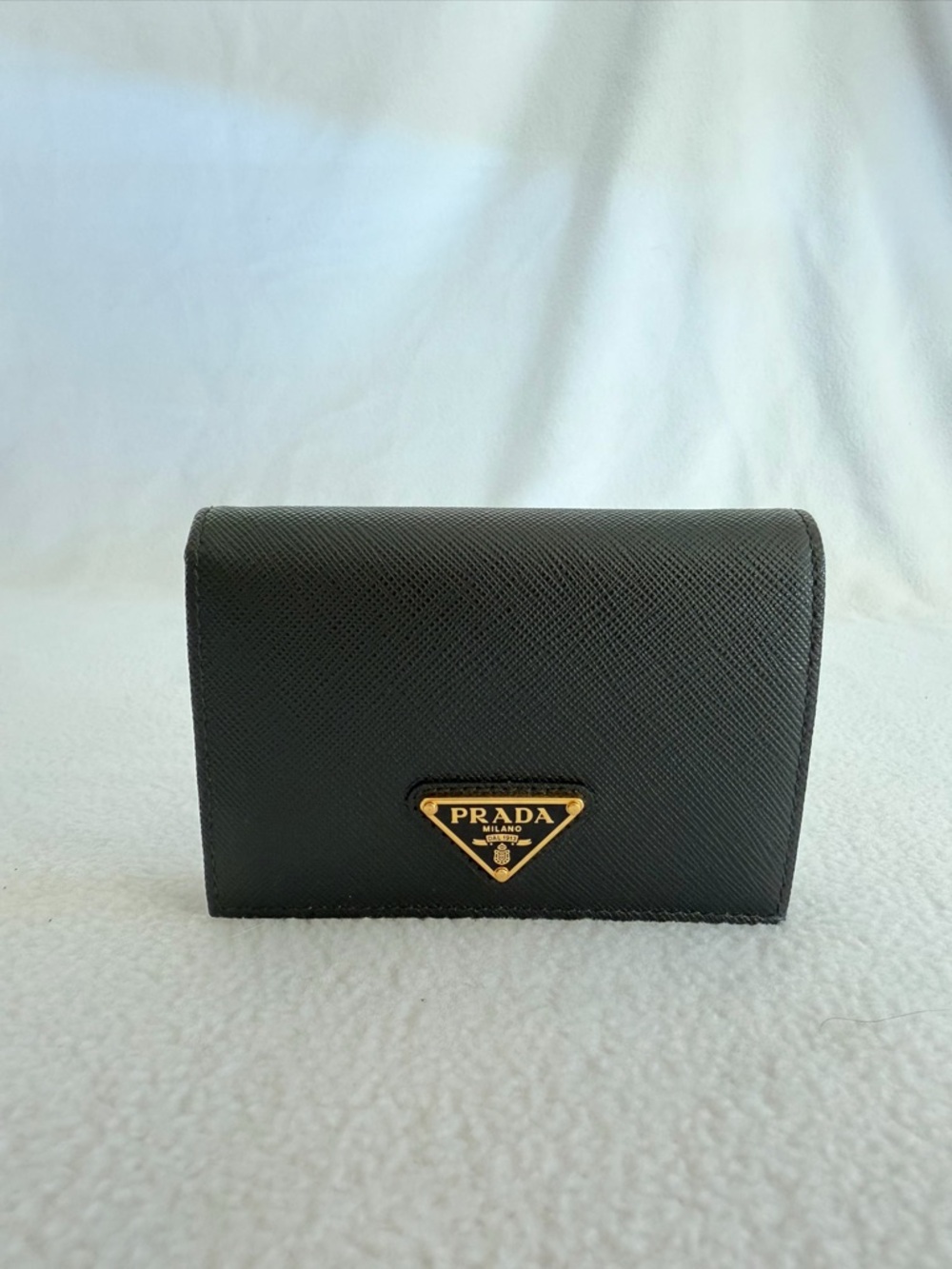 Prada Black Saffiano Leather small wallet with Gold Triangle Plaque - Picture 4 of 9
